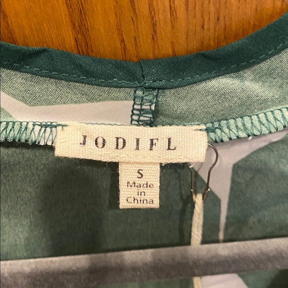 NWT JODIFL Dark Green Dot Print Blouse size small - Picture 2 of 6